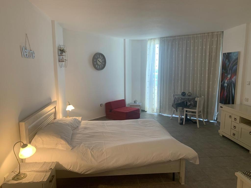 Raphael Apartments Herzliya Bagian luar foto