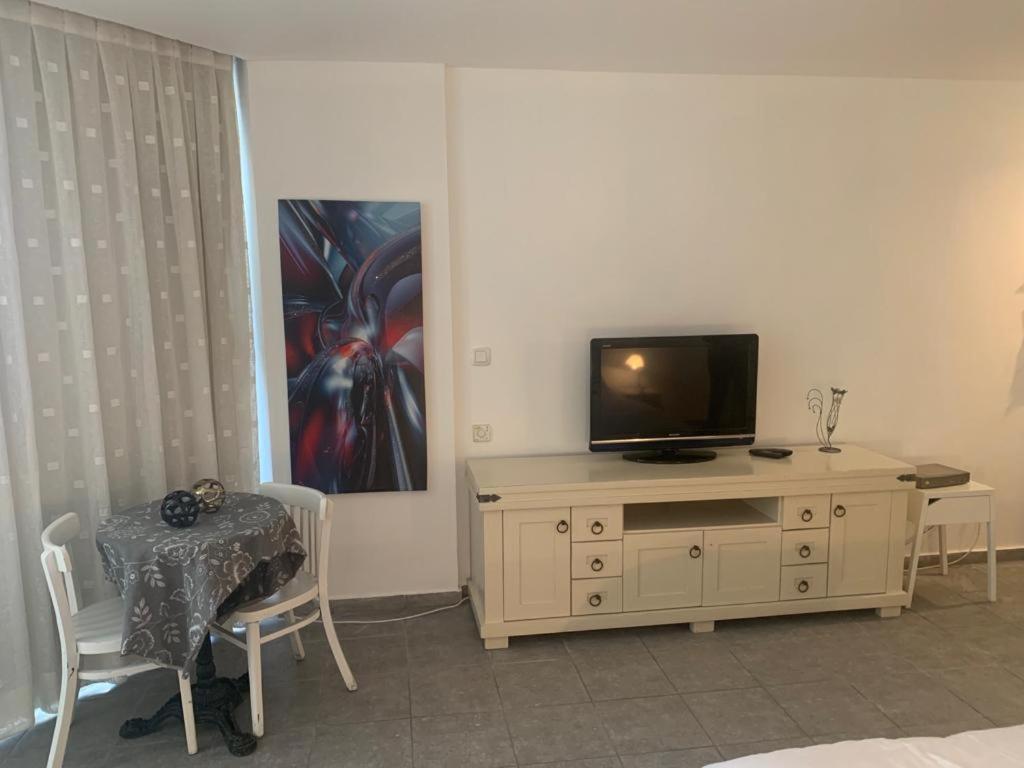 Raphael Apartments Herzliya Bagian luar foto