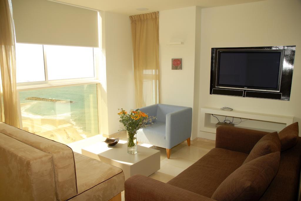 Raphael Apartments Herzliya Bagian luar foto