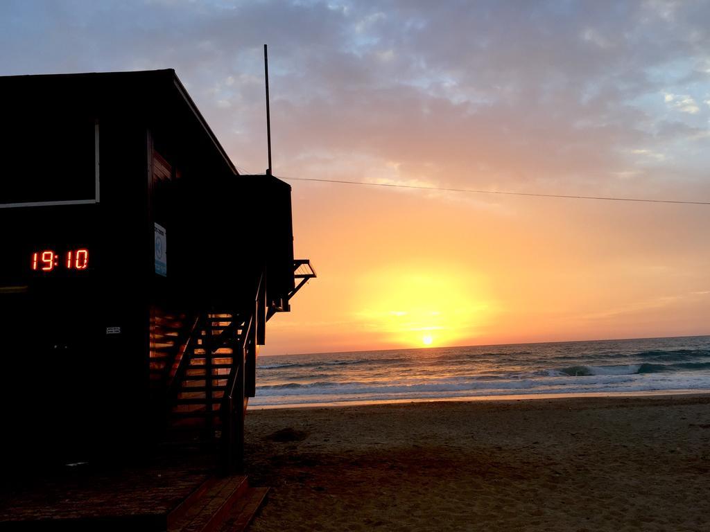 Raphael Apartments Herzliya Bagian luar foto