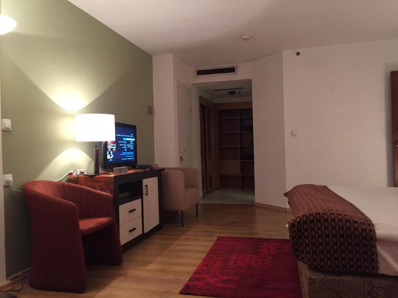 Raphael Apartments Herzliya Bagian luar foto