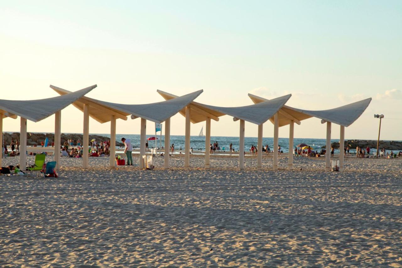Raphael Apartments Herzliya Bagian luar foto